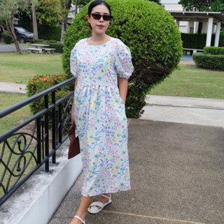 Blossom maxi dress l ชุดเดรสยาวลายดอกไม้