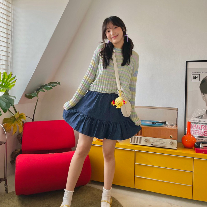 #กระโปรงน่ารัก #กระโปรงยีนส์ #แฟชั่นสาวไทย #กระโปรงแมทช์ง่าย #เสื้อผ้าแฟชั่น