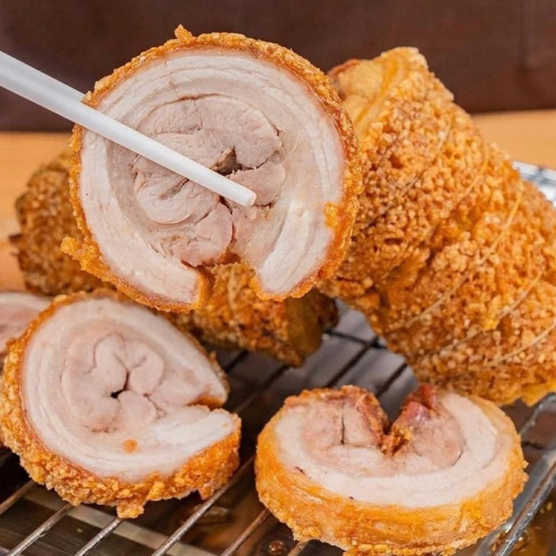 ซีพี หมูกรอบชาชู หมูคูโรบูตะ 400 g. CP Crispy Kurobuta Pork