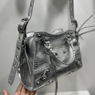 กระเป๋าBALENCIAGA  SHOULDER  BAG งาน  vipสวยมากถ่ายจากใบจริง