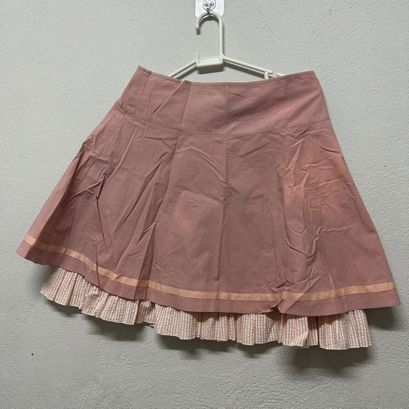 กระโปรงสีชมพู brand FQ&L