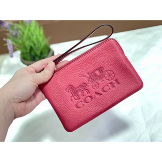 🍀🍀CORNER ZIP WRISTLET WITH HORSE AND CARRIAGE🍀🍀