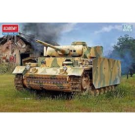 โมเดลรถถัง Academy Model 1/35 AC13545 GERMAN PANZER III AUSF L “BATTLE OF KURSK”