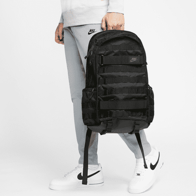 กระเป๋าเป้ Nike SB รุ่น RPM ตัวท้อปสุด ขนาด 26 ลิตร มือสอง สะพายสเก็ตบอร์ดได้ ของแท้ 100%