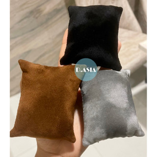 หมอนนาฬิกา หมอนกำมะหยี่ วัสดุอย่างดี ไม่เป็นขน ไม่เป็นขุย  Velvet Watch Pillow - CHARANYA