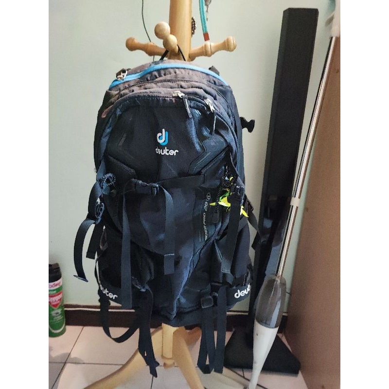 กระเป๋า backpack deuter มือสอง