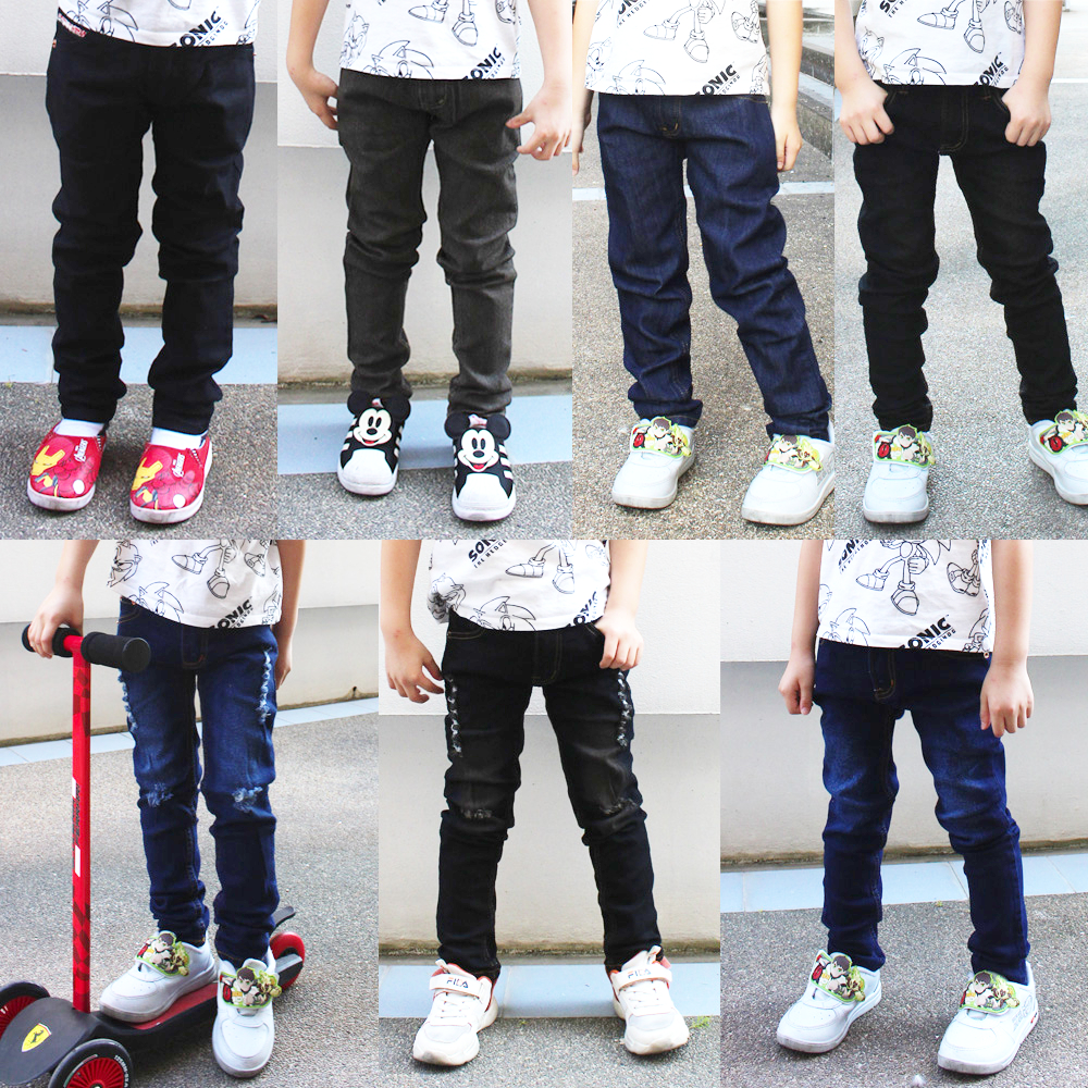 Golden Zebra Jeans กางเกงยีนส์ขากระบอกเล็กผ้ายืดสีดำ (Size เอว 28-44) #446BK