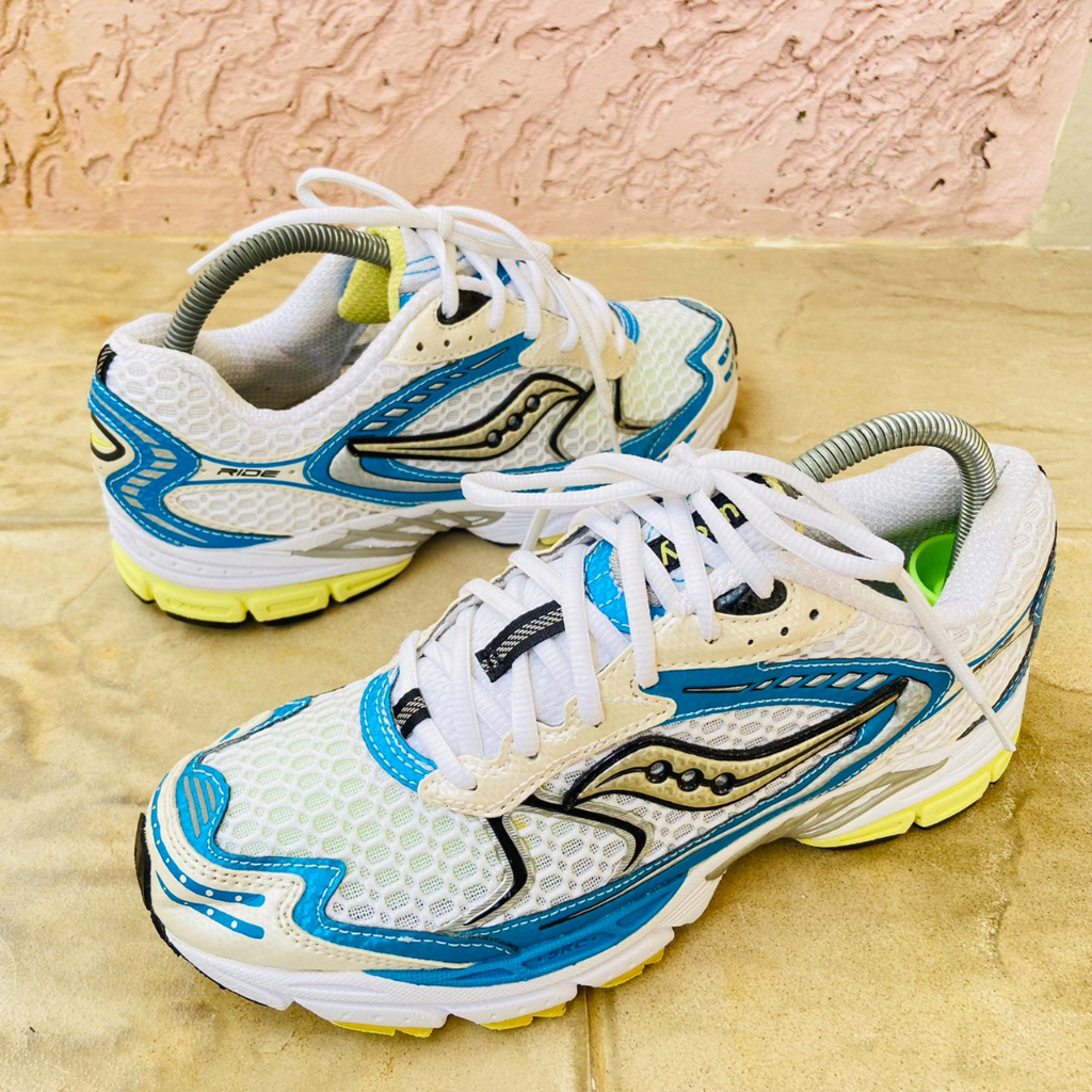 Saucony ride เบอร์ 41 ยาว 25.5 cm มือสอง