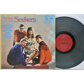 1 แผ่นเสียง 12นิ้ว E64 THE SEEKERS -BLOWIN IN THE WIND แผ่น VG+ ริ้วรอยบาง เสียงรบกวนมีบ้างเล็กน้อย ไม่มีรอยลึก ปกVG+