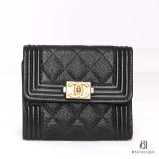 CHANEL TRIFOLD WALLET BOY SHORT BLACK CAVIAR CAVIAR GHW