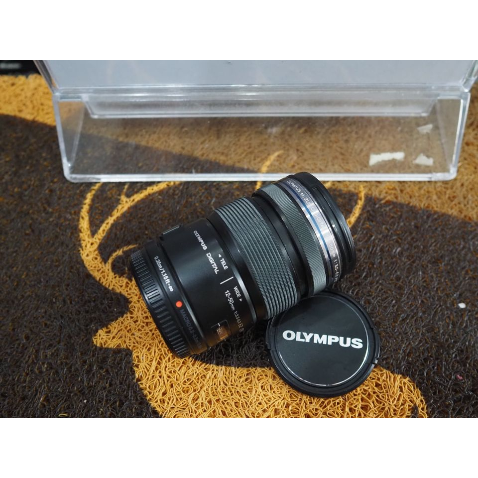 Olympus M.Zuiko Digital ED 12-50mm f/3.5-6.3 EZ สภาพดี ตีไป90% เลนส์ใช้งานได้ปกติ ไม่มีราไม่มีฝ้า อุ