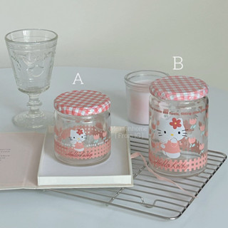 A :Hello Kitty Glass Vintage Sanrio 1997 โหลแก้วคิตตี้ แก้วคิตตี้