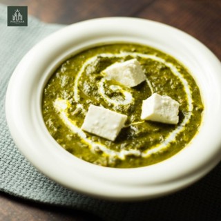 Parivaar Palak Paneer แกงผักโขมชีสอินเดีย 300 กรัม อาหารอินเดียแช่แข็ง