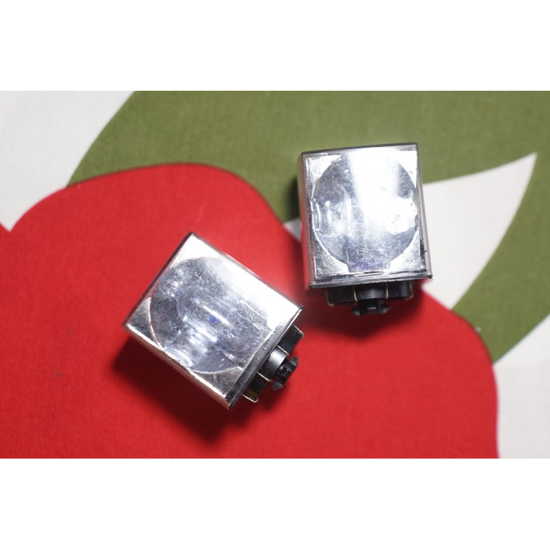 Sylvania Magicube Flash