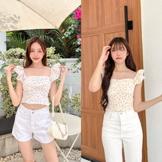 เสื้อสายเดี่ยวแขนระบาย Rosely top (NC-098)