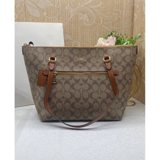 (F79609)COACH รุ่น GALLERY TOTE IN SIGNATURE CANVAS