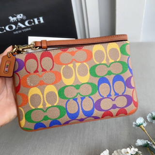 ✴️ แท้ 💯% Coach Small Wristlet In Rainbow Signature Canvas #CA217