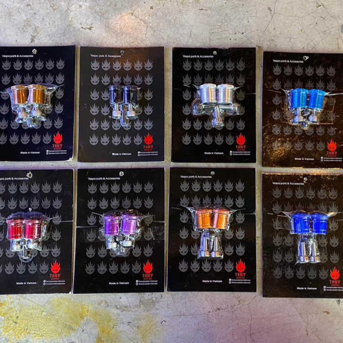 Tony ปิดรูกระจก Ver.1 มีหลายสีให้เลือก ช่วยเพิ่มความหล่อให้เวสป้าของคุณ