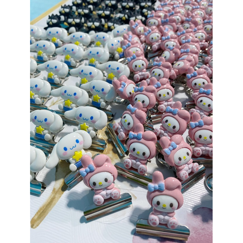 ที่หนีบเข็มขัดนักเรียน สินค้าพร้อมส่ง มีลายให้เลือกมากมาย