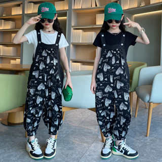 ชุดเซ็ตเอี๊ยมผ้าชีฟองขากว้างลายขาวดำพร้อมเสื้อแขนสั้นผ้าคอตตอน (สินค้าพร้อมส่งในไทย)