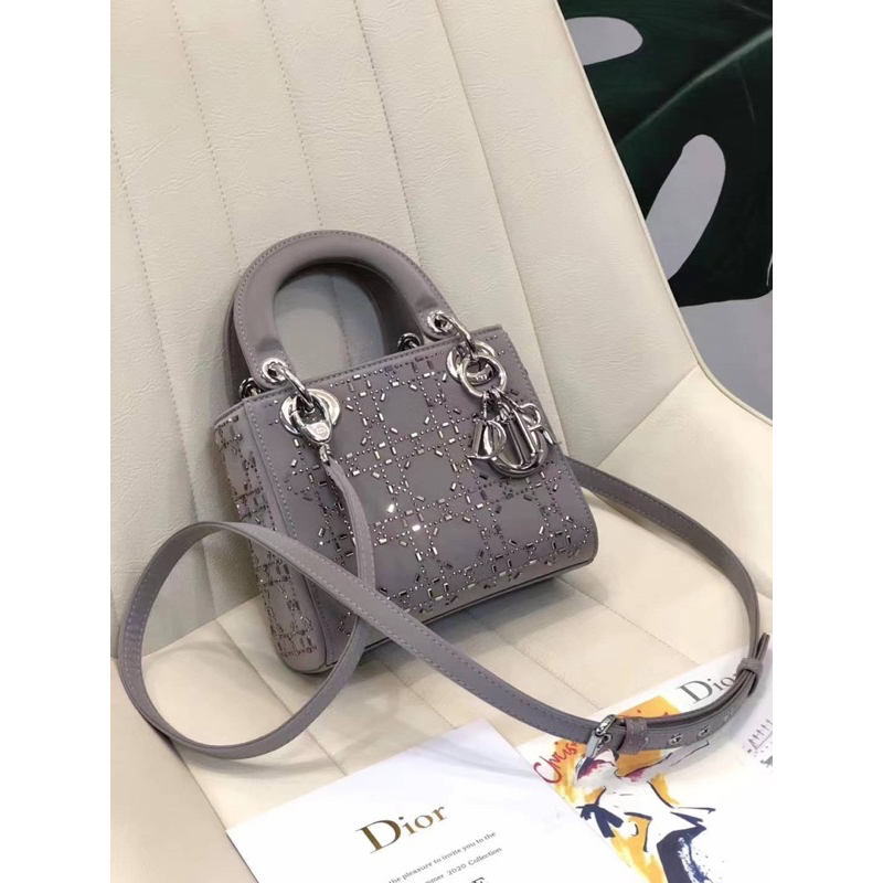 กระเป๋าสะพายข้าง 🔥🔥พร้อมส่งNew Dior Mini Lady Dior Bagเทพ
