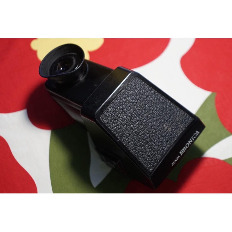 Zenza Bronica Prism Finder