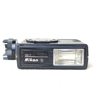 Flash ยี่ห้อ Nikon SB-7 Speedlight Flash Unit for F2 35mm Film Camera