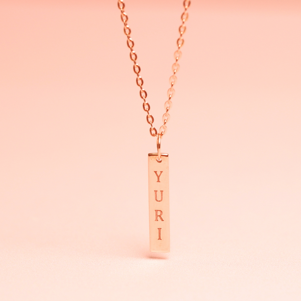 Grace Fine Jewelry จี้ทองแท้ 9k สลักชื่อ รุ่น Long Bar(จี้อย่างเดียว)