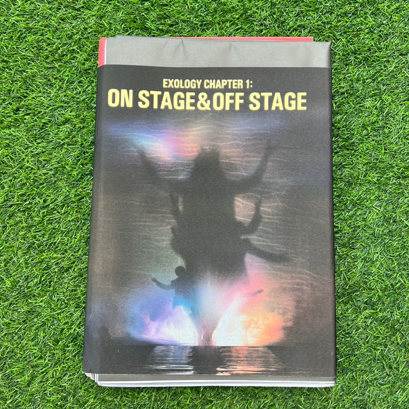 (Photobook) EXO-EXOLOGY CHAPTER 1: ON STAGE & OFF STAGE