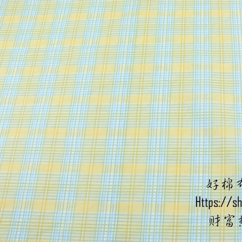 ผ้าคอตตอน 100% ทอทวิล ผ้าเมตร พิมพ์ลายดอกไม้ หน้ากว้าง2.35 เมตร