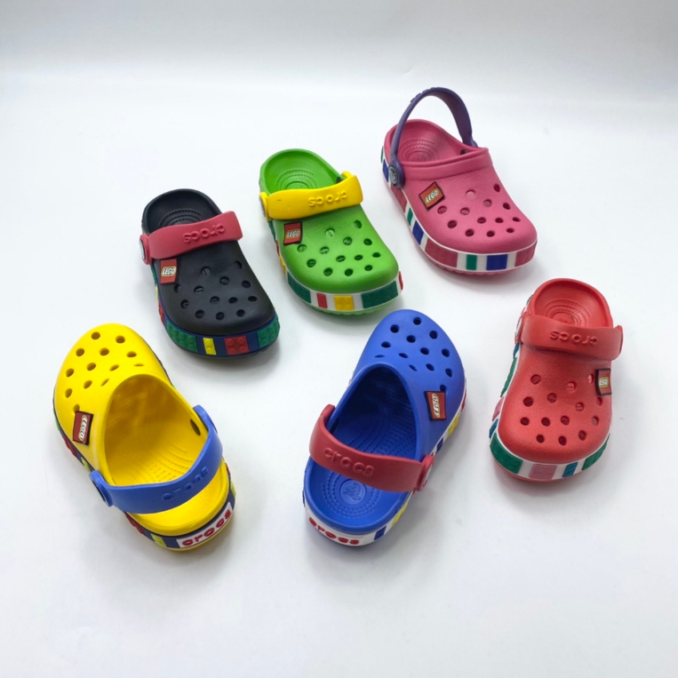 พร้อมส่ง !! รองเท้า เด็ก Kid's Crocs Crocband Lego Clog..