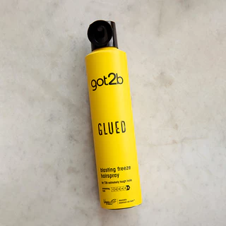 Schwarzkopf Got2b Glued Blasting Freeze Spray สเปรย์จัดแต่งทรงผม สูตรกลู บลาสติ้ง ฟรีซ 300 มล.