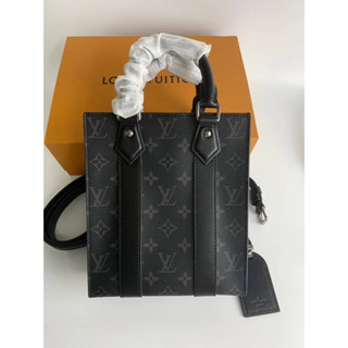 Louis Vuitton Sac Plat Mini(Ori)เทพ 📌size 19x22x7 cm. 📌สินค้าจริงตามรูป เนื้องานสวยงาม หนังแท้