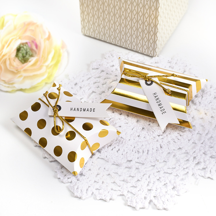 GIFT กล่องเก็บของ ทรงหมอน ใส่ของชำร่วย (สินค้าพร้อมส่งจำนวนมาก)