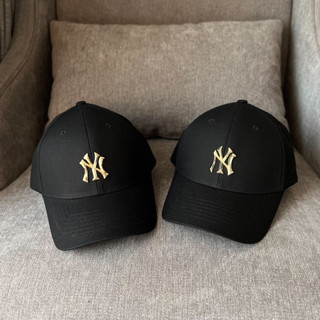 🍀🍀หมวก MLB Cap logo NY โลหะสีทอง 🍀🍀