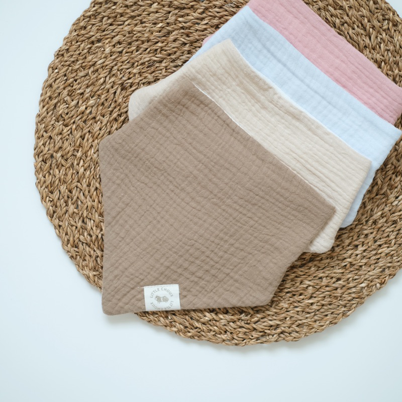 Muslin bib ผ้าซับน้ำลาย กันเปื้อนเด็ก ผ้านิ่มไม่แข็ง มี 4 สี