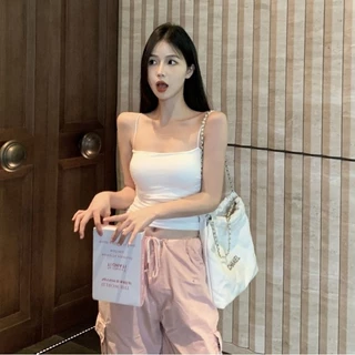 Vogue🌟พร้อมส่ง🌟 เสื้อสายเดี่ยว ผ้านิ่มเด้ง มีฟองน้ำ ดีเทลขอบย่นๆ (FY3383) -H