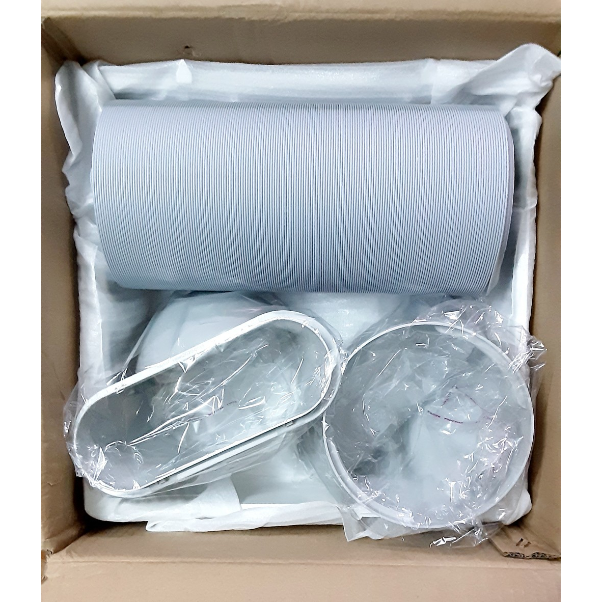 ระบบ2ท่อแอร์ ( ท่อ+condenser cover+ตัวต่อ ) สำหรับระบบแอร์เคลื่อนที่2ท่อ สำหรับ 9000 บีทียูวิมานแอร์