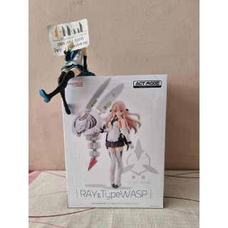 Good Smile Company - Action Figure Act Mode Ray &amp; Type Wasp