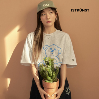 (พร้อมส่ง) IST KUNST tee