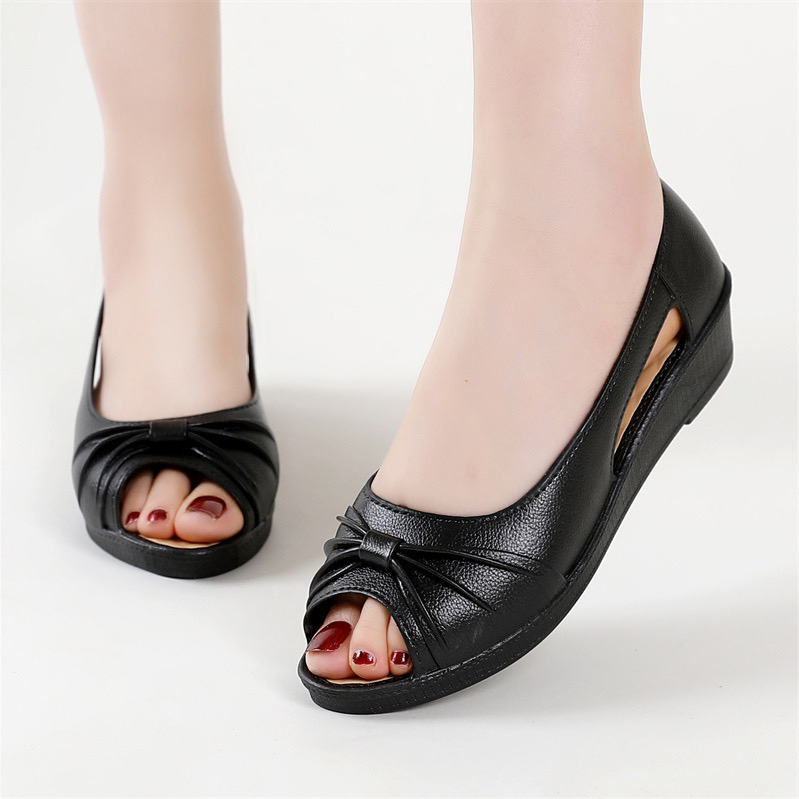 รองเท้าคัชชูหนังนิ่ม รองเท้าผู้หญิง ทรงหัวแหลม ส้นตึก แต่งผูกโบว์ 805 （แนะนำให้ซื้อเพิ่ม1เบอร์）