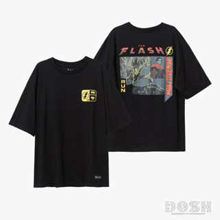 DOSH MENS OVERSIZED T-SHIRTS THE FLASH MOVIE 2023 เสื้อยืดคอกลม แขนสั้น ผู้ชาย DFMMT5002-BL