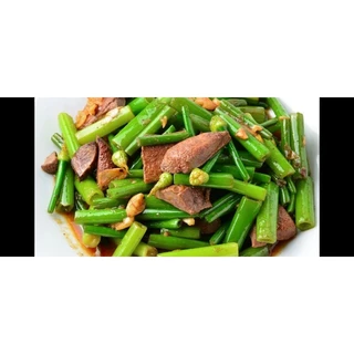ต้นหอมพันธุ์ดอก ต้นหอมดอก 50 ต้น 100 บาท