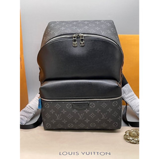 กระเป๋าเป้Louis Vuitton  งานออริหนังแท้ size  28cm+