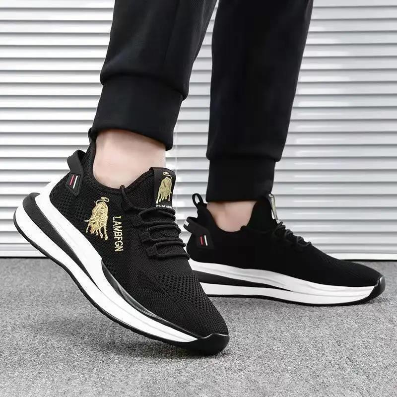 ShoesStudios สินค้ามาใหม่ รองเท้าผ้าใบแฟชั่น ดีไซน์เท่พื้นสูงพื้นนิ่ม สวมใส่แล้วดูดี เหมาะกับการใส่ไปเรียนใส่ไปทำงาน