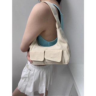 Shoulder bag กระเป๋าสะพายผ้าหนา ปรับสายได้ มีหลายช่อง