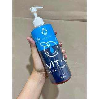 โลชั่นวิตซี พัชชา EMERIE Vit C Body Essence 500 ml