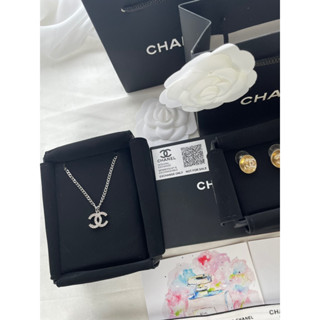 CHANEL BEAUTY GIFT SET สร้อย + ต่างหู