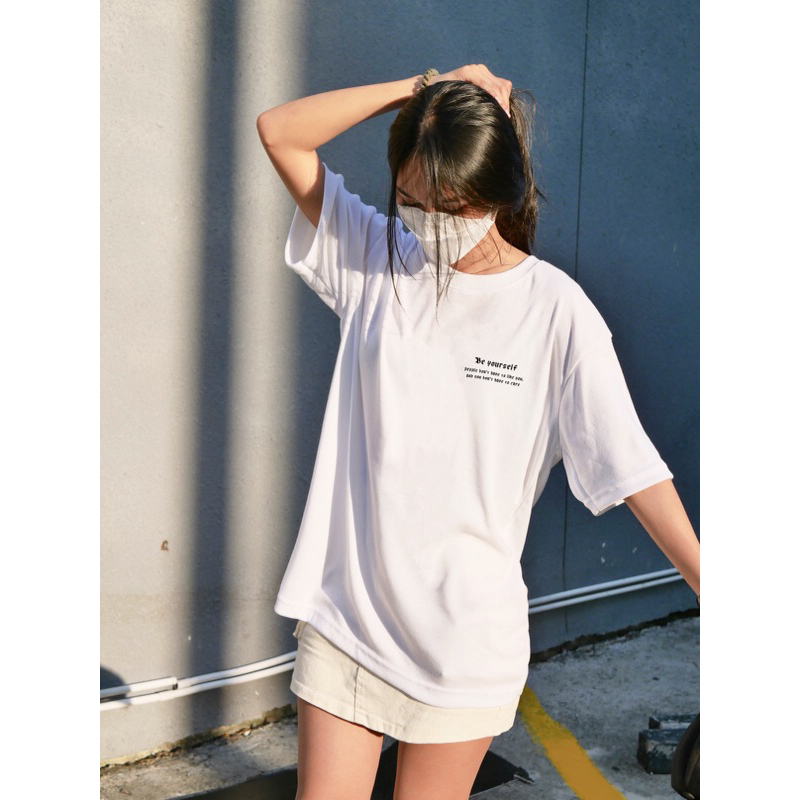เสื้อยืดคอกลม ผ้าร่องเล็ก รุ่น:Be your self มี 2 แบบให้เลือก