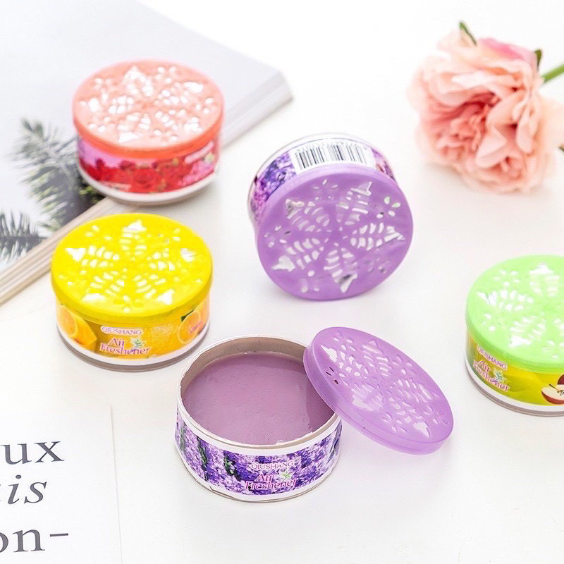 น้ำหอมปรับอากาศในครัวเรือน, น้ำหอมที่เป็นของแข็ง, ระงับกลิ่นกายในห้องน้ำ, น้ำหอมในรถยนต์ SA74